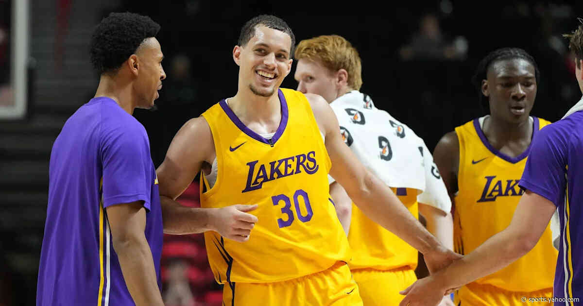 Lakers Training Camp Notebook: Chris Mañon ‘fantastic’ in practice