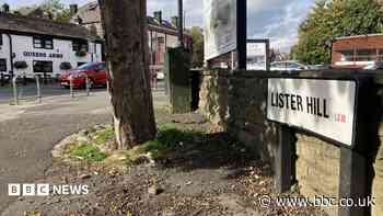 Man injured in street attack dies in hospital