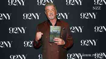 Sylvester Stallone vs. die Autobiografie: Kann der Actionheld die schwierige Form bezwingen?