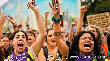 Tens of thousands take to Madrid streets demanding housing action