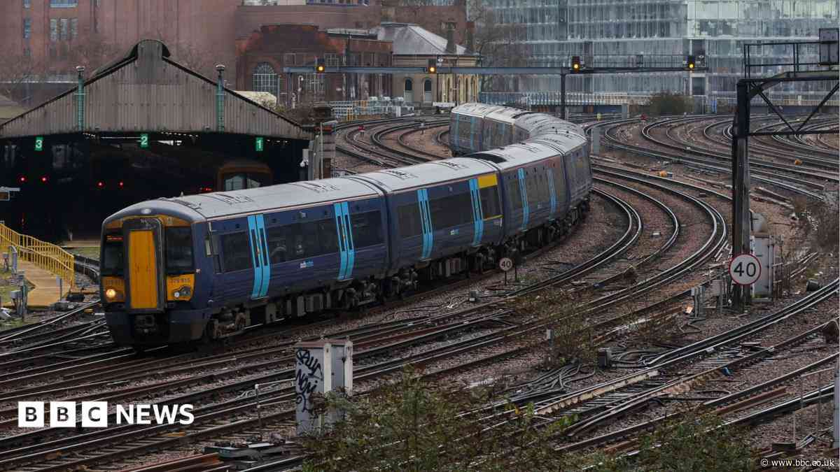 Trains cancelled after bedbugs found on board