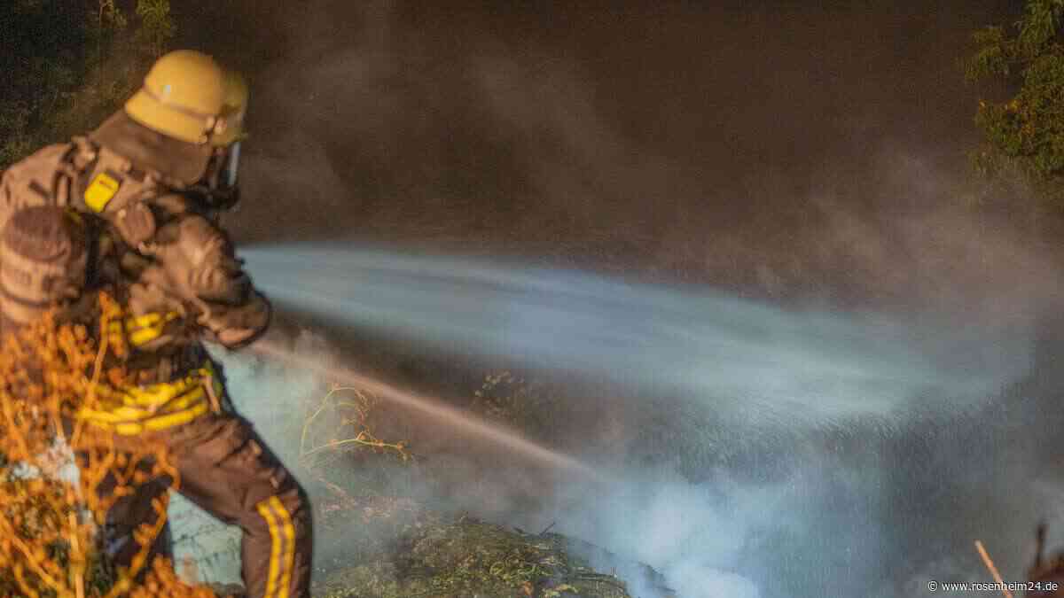 Berghang in Feldkirchen-Westerham in Brand – Hotelgäste aus Zimmern evakuiert