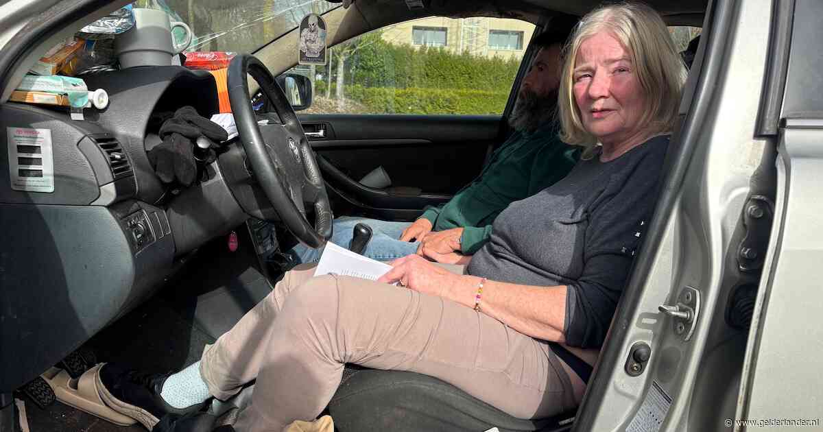 Kitty was niet gek, maar ze was ook niet gezond: hoe uiteindelijk niemand de ‘Toyota-dakloze’ kon helpen