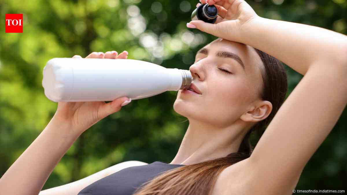 Copper vs stainless steel; which water bottle is truly safer?