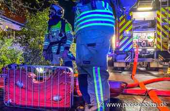 FW Dresden: Schwelbrand in ehemaligem Industriegebäude