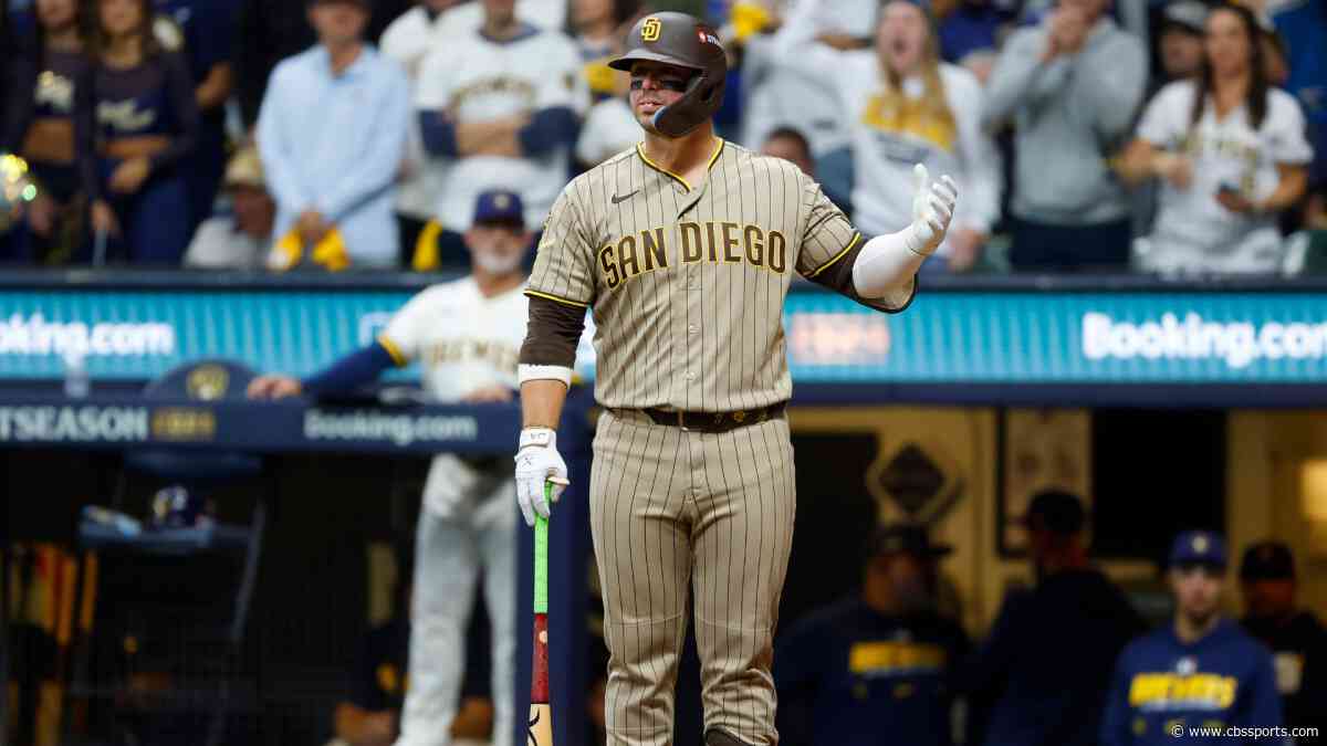 Were Padres robbed of go-ahead homer vs. Brewers? Why Ty France's ninth-inning fly ball was ruled an out