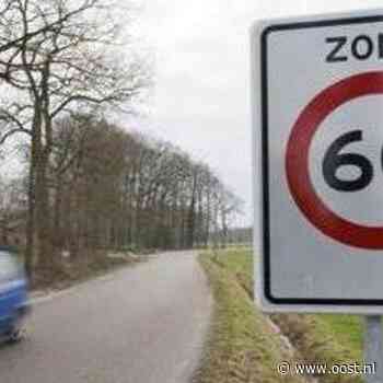Drie motorrijders raken rijbewijs kwijt na 170 km/u op Zalkerdijk