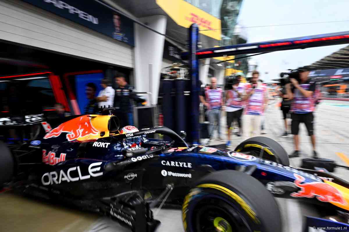 LIVE GP Bahrein in Maleisië: Volg Max Verstappen in de regen, start uitgesteld!