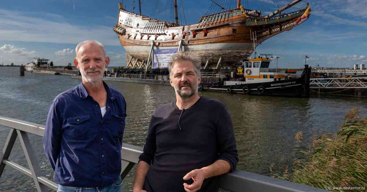 Rienk (61) en Jan (58) bouwden als jochies mee aan de Batavia, nu redden ze het rottende schip