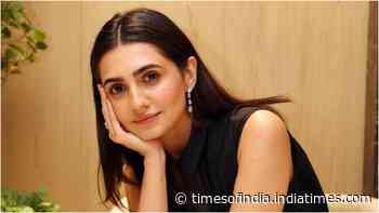 Musafir Cafe star Vedika Pinto shares story of Ranveer Singh following her on social media