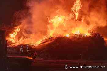 Brand im Recyclinghof in Conradsdorf bei Halsbrücke