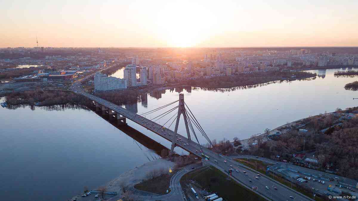 Kreml drohte: "Tödliche Gefahr": Drohne trifft offenbar Brücke in Kiew während Merz- Besuch