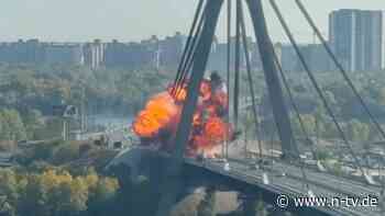 Kreml drohte: "Tödliche Gefahr": Drohne trifft offenbar Brücke in Kiew während Merz-Besuch