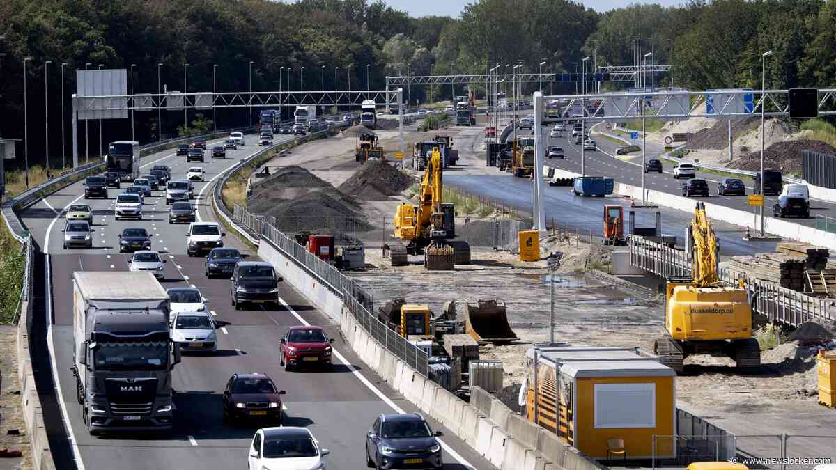 Gekantelde vrachtwagen op snelweg: A9 bij Amstelveen dicht tot begin avond