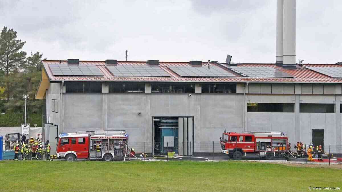 Neues Heizkraftwerk brennt: Schaden bis zu 400.000 Euro
