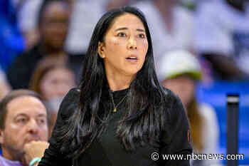 Golden State Valkyries coach collapses midgame during WNBA playoffs
