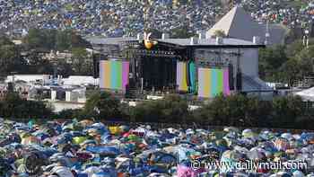 Glastonbury tickets sell out in just 42 minutes as hundreds of thousands rush to get their spot at next year's festival