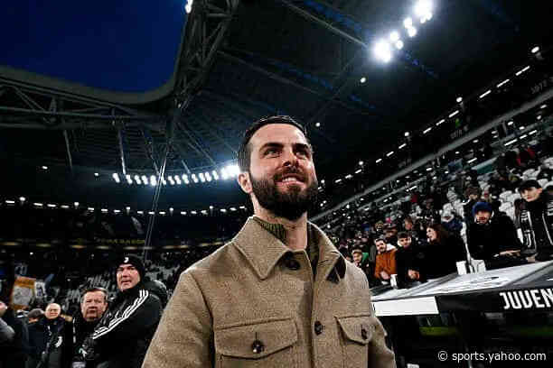 Miralem Pjanic: “I hope Roma win the Scudetto.”