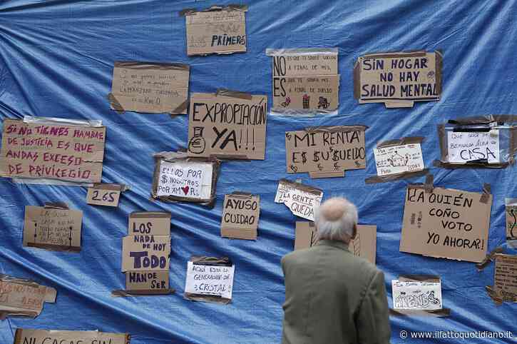 La protesta che spiazza la destra. La Spagna in piazza e l’ultima chance per Sanchez