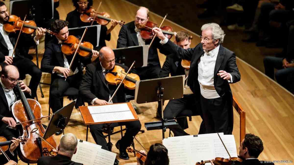 Eine Besonderheit: Cleveland Orchestra stimmt sich in Hamburg vor Publikum ein