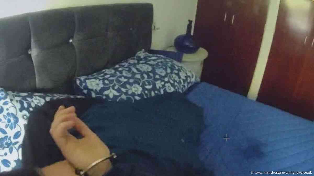 'Extremely brazen' burglar caught in the act by quick-thinking Bolton cops
