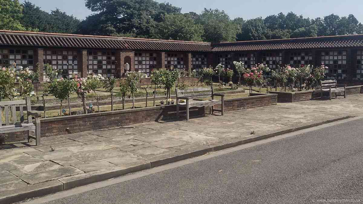 Restoration works planned for Hull cemetery's historic structure