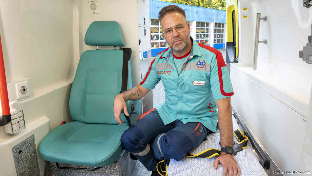 Ambulancebroeder Jelmer (43) werd uit de auto getrokken en een huis binnen geduwd: ’Het was heel angstig en onvoorspelbaar’