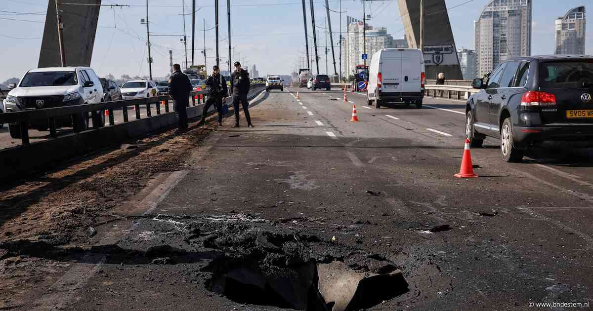 Het Russische geweld in Oekraïne laait op, bruggen in Kyiv onder vuur: ‘Ergste moet nog komen’