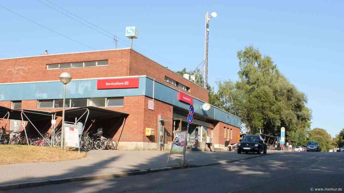 19-Jähriger rammt auf Olchinger Bahnhofs-Parkplatz fünf Autos – 30.000 Euro Schaden