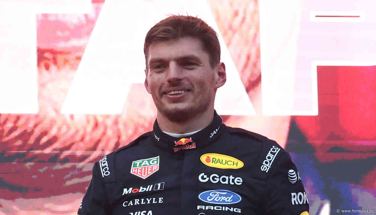 VIDEO: Fans in Maleisië zetten bijzonder volkslied in: ‘Tu tu tu du Max Verstappen’