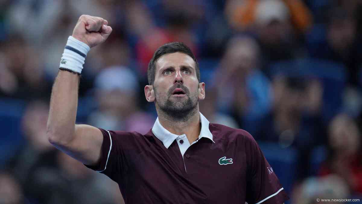 Novak Djokovic (39) toont karakter en klopt Alexander Zverev op weg naar halve finale China Open