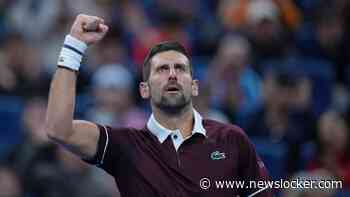 Novak Djokovic (39) toont karakter en klopt Alexander Zverev op weg naar halve finale China Open
