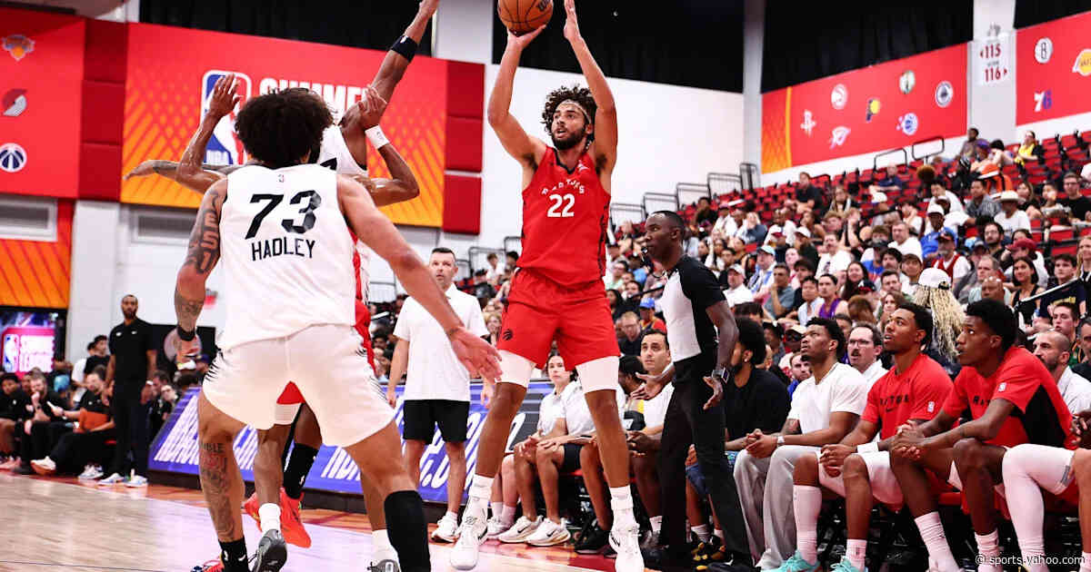 How did Raptors’ rookie Allen Graves go from football to basketball?