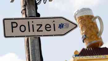 Griff ans Gesäß, dann Kuss auf die Wange: Polizei nimmt 22-Jährigen auf der Wiesn fest