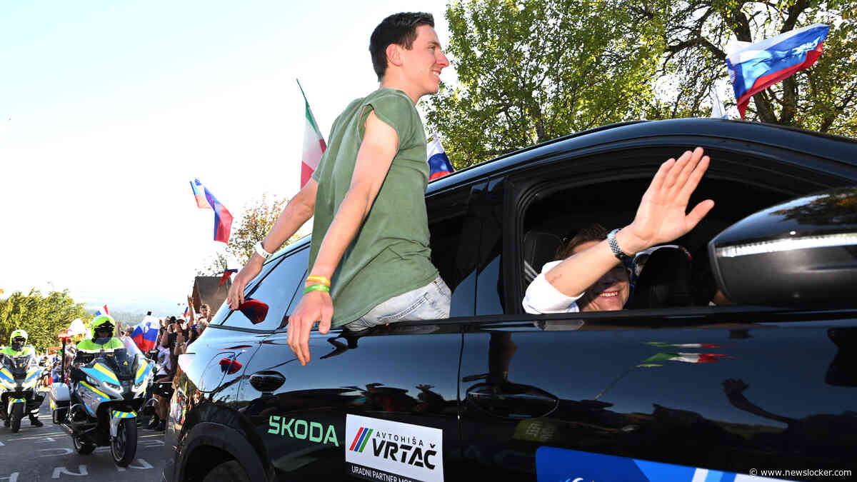 Tadej Pogacar als koning onthaald op EK wielrennen in Slovenië: ’Ik wilde er graag bij zijn, maar mijn vorm is heel slecht’