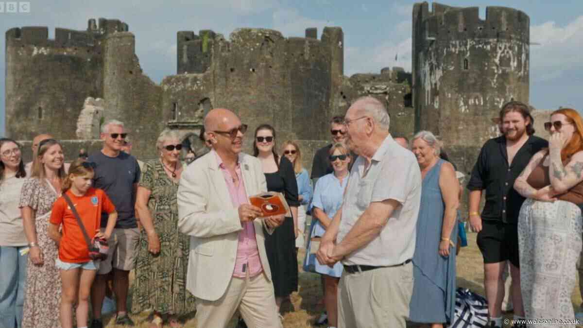 Antiques Roadshow returns to Caerphilly Castle where vinyl valuation floors guest
