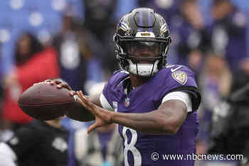 Ravens quarterback Lamar Jackson exits game vs. Titans with ankle injury