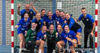 Handbalsters van HV Huissen pakken door met derbyzege op HV Angeren
