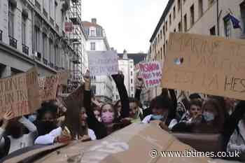 France Student Protests Spread Nationwide: Officials Report Over 5,000 Arrests and 600 Police Injured