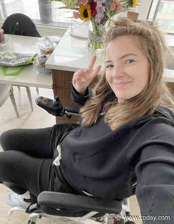 Brooke Eby, Who Chronicled Life With ALS With Humor and Honesty, Dies at 37