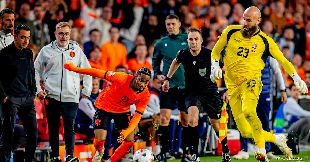 Oranje aan kop in Nations League-poule na zwaarbevochten zege op Servië, Joshua Zirkzee matchwinner