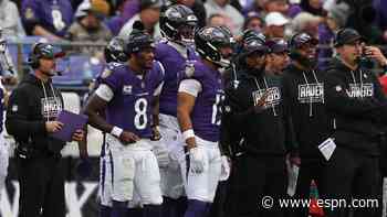 Lamar leaves stadium in boot after hurting ankle in Ravens' win