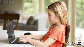 Oklahoma lawmaker considering limits on screen time for younger students