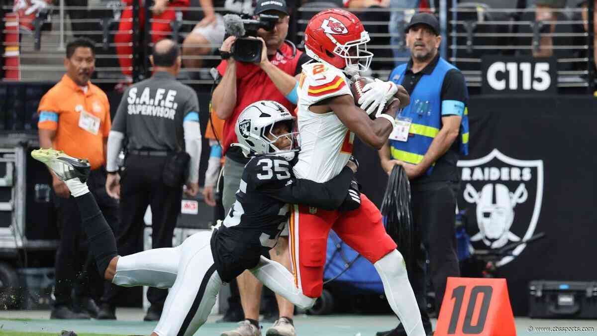 Tyquan Thornton exits with gruesome ankle injury after monster game for Chiefs
