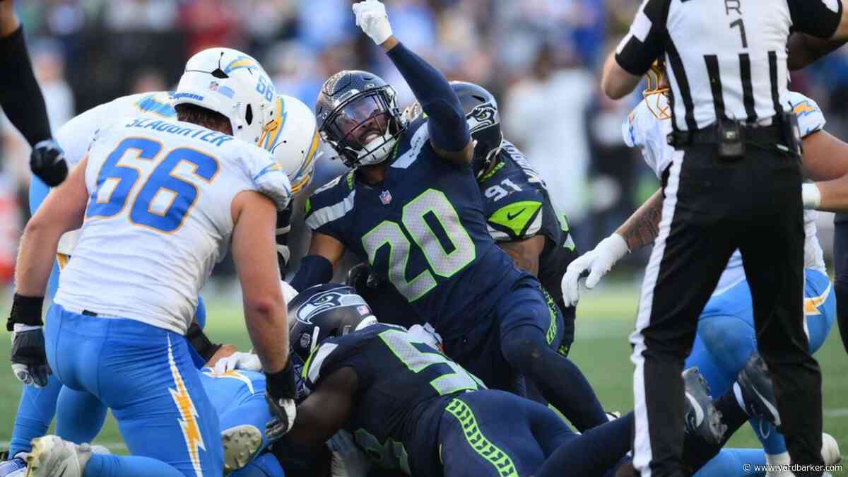 Seahawks outlast winless Chargers in penalty-laden affair