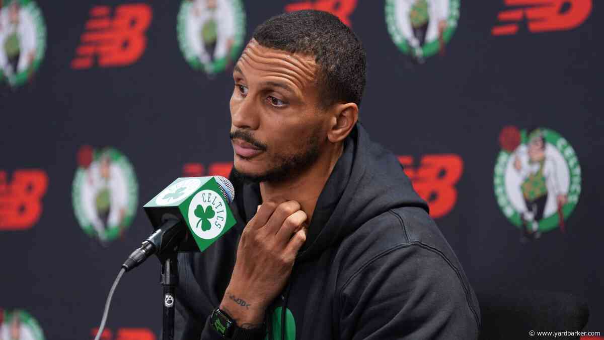Joe Mazzulla Not Impressed With Celtics’ Positive Energy At Training Camp