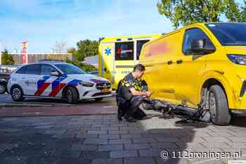 Fietsster lichtgewond bij botsing met bestelbus in Groningen