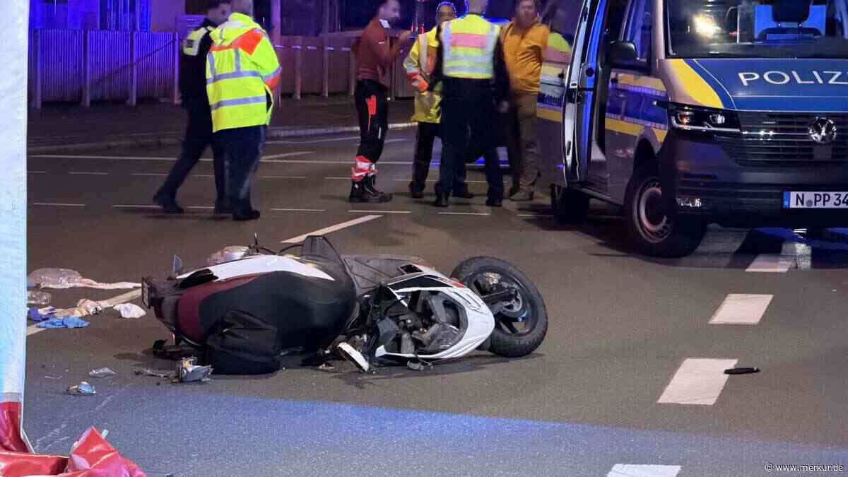 Rollerfahrer (17) stirbt bei Unfall mit Linienbus – Beifahrerin (16) in Krankenhaus gebracht