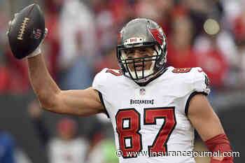 Gronkowski Now Pitchman for eMaxx, a Reciprocal With a Different Playbook