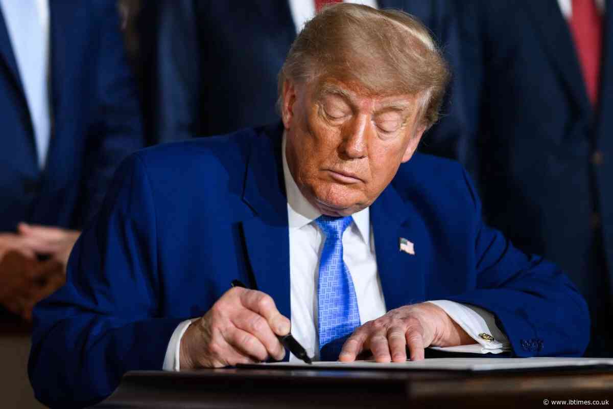 Trump Creates 'Super Intelligence Force' to Win AI Race, Without Saying What It Will Actually Do